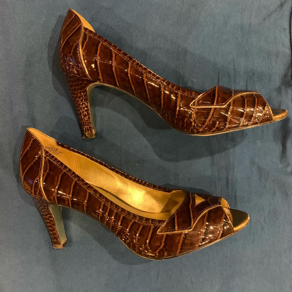 Brown heels